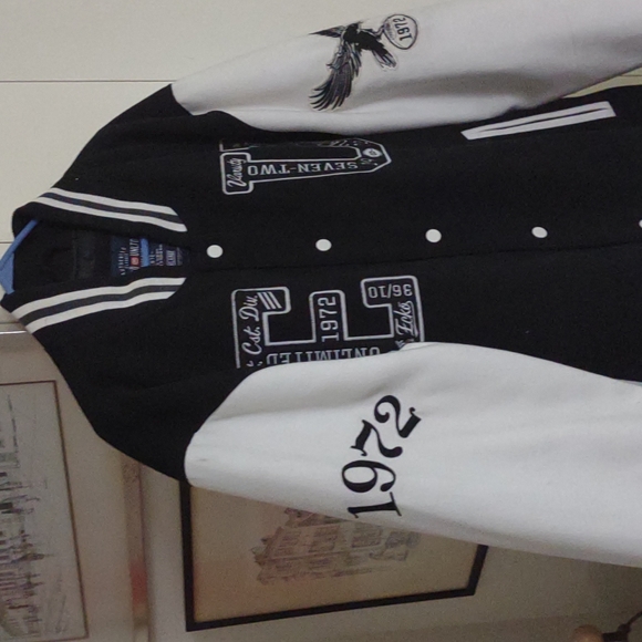 NWOT Mens graphic varsity jacket - Picture 2 of 9